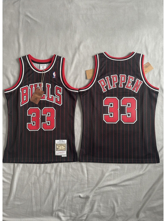 Mitchell & Ness Other - Mitchell & Ness Scottie Pippen Chicago Bulls Swingman Jersey Black Red Size S